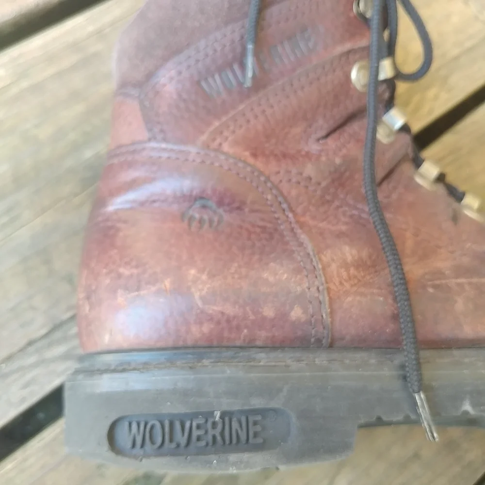 Wolverine steel toe brown mens sz 7, womens sz 8.5